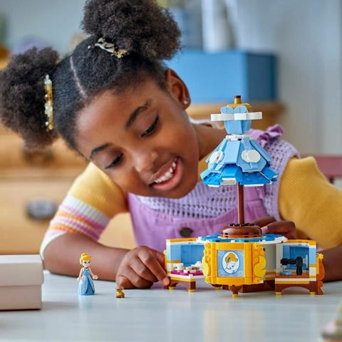 V5H1B6C7F78043FDD77747B819B92D94912R5811331P6